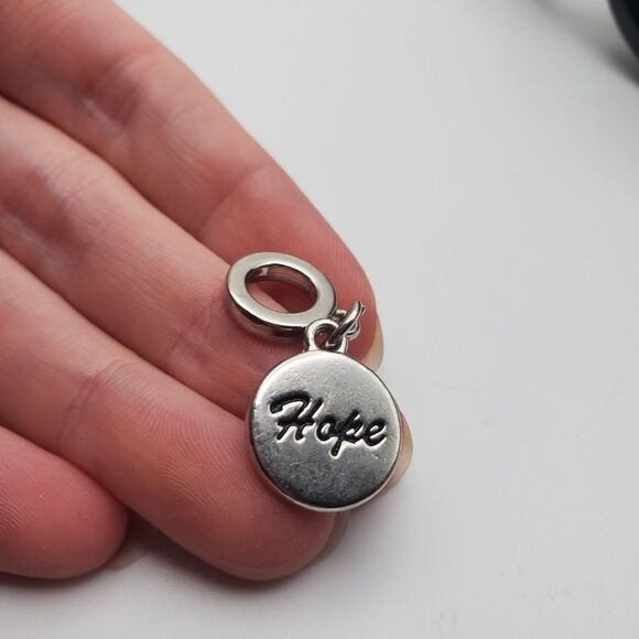 Hope charm - Picture 1 of 2